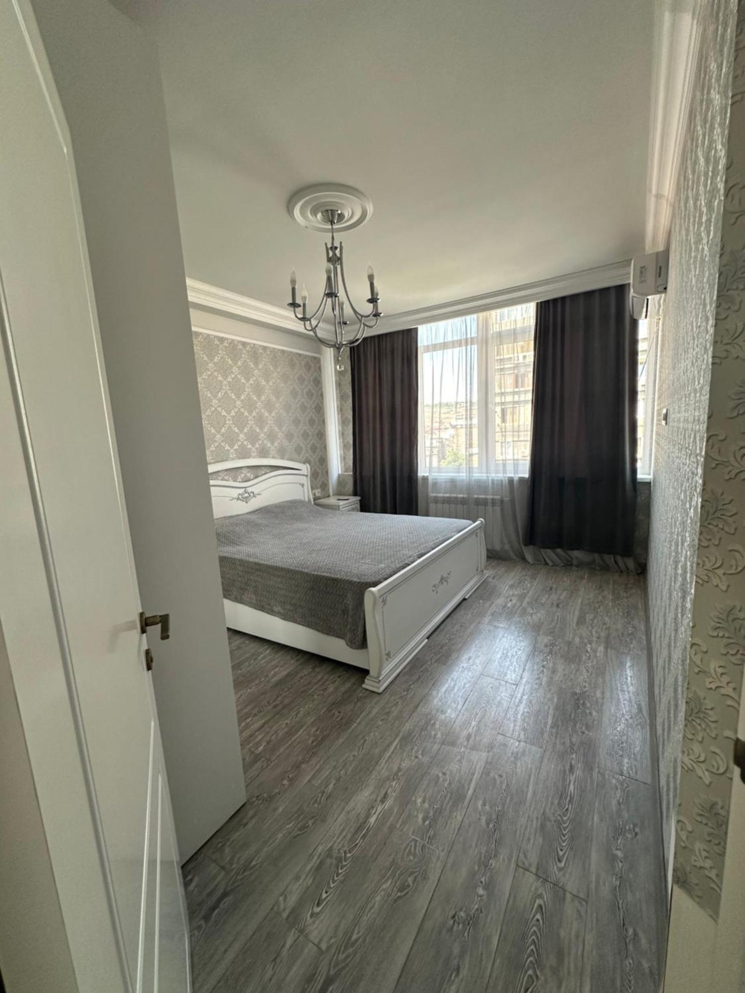Beautiful Apartment In Yerevan) エクステリア 写真